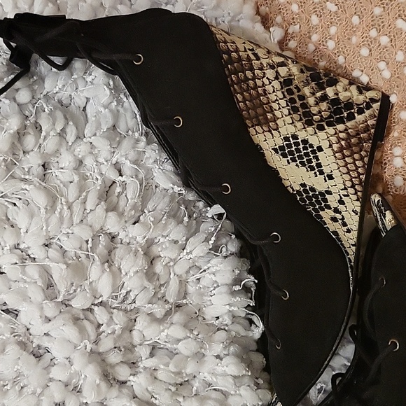 Zara lace up wedge - Picture 15 of 16